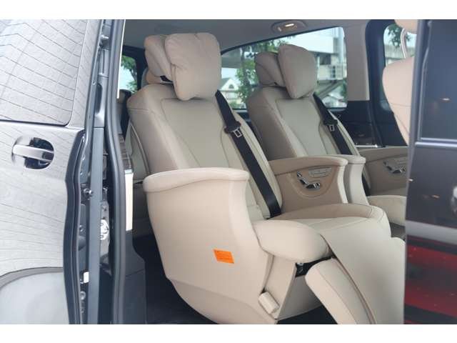 後席専用エアコン・ベンチレーションシート