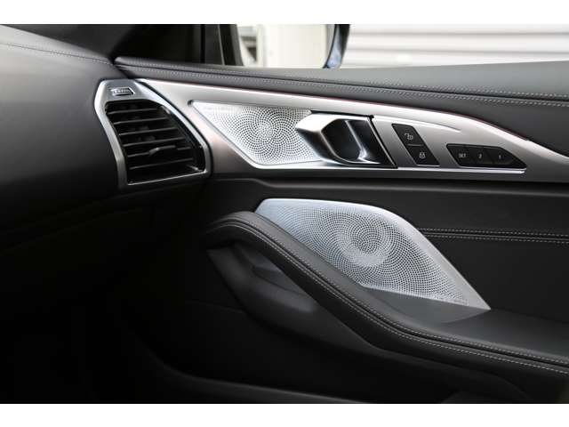 Bower & Wilkins オーディオシステム