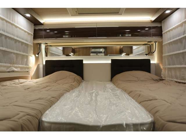 リア常設ベッド