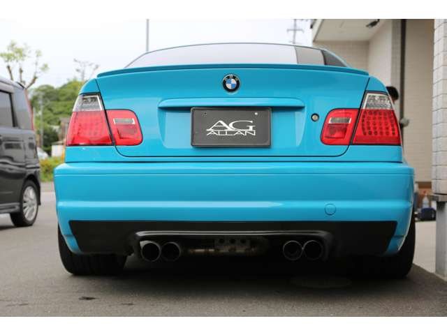 ＡＬＰＩＮＡ　Ｂ３Ｓ　外装をＥ４６Ｍ３の純正パーツにてフルスワップされております！左ハンドル６ＭＴと希少なお車です！カスタム多数となっております！お気軽にお問い合わせください！