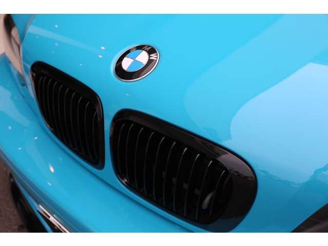 ＡＬＰＩＮＡ　Ｂ３Ｓ　外装をＥ４６Ｍ３の純正パーツにてフルスワップされております！左ハンドル６ＭＴと希少なお車です！カスタム多数となっております！お気軽にお問い合わせください！