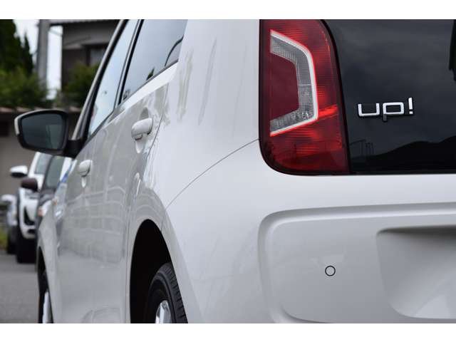 フォルクスワーゲン アップ!ハイアップ! 入庫です!カロッツェリアナビ TV ETC シートヒーター Bluetooth接続 キーレスエントリー コンパクトで運転しやすいお車です!