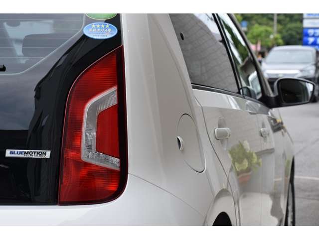 フォルクスワーゲン アップ!ハイアップ! 入庫です!カロッツェリアナビ TV ETC シートヒーター Bluetooth接続 キーレスエントリー コンパクトで運転しやすいお車です!