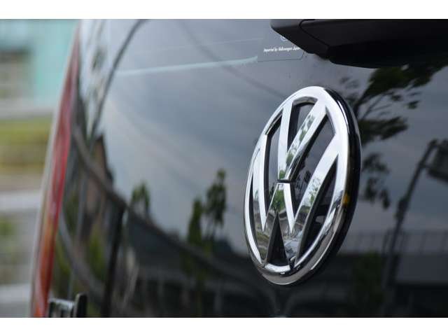 フォルクスワーゲン アップ!ハイアップ! 入庫です!カロッツェリアナビ TV ETC シートヒーター Bluetooth接続 キーレスエントリー コンパクトで運転しやすいお車です!