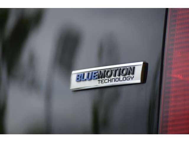 フォルクスワーゲン アップ!ハイアップ! 入庫です!カロッツェリアナビ TV ETC シートヒーター Bluetooth接続 キーレスエントリー コンパクトで運転しやすいお車です!