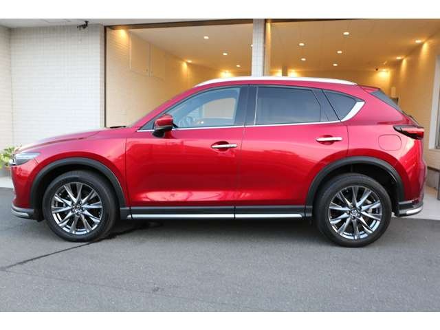 ＣＸ－５　２５Ｔ　エクスクルーシブモード　入庫しました！ナビ＆ＴＶ　３６０度ビューカメラ　前後ドライブレコーダー　ＥＴＣ　全席シートヒーター　装備充実です！お気軽にお問い合わせください！