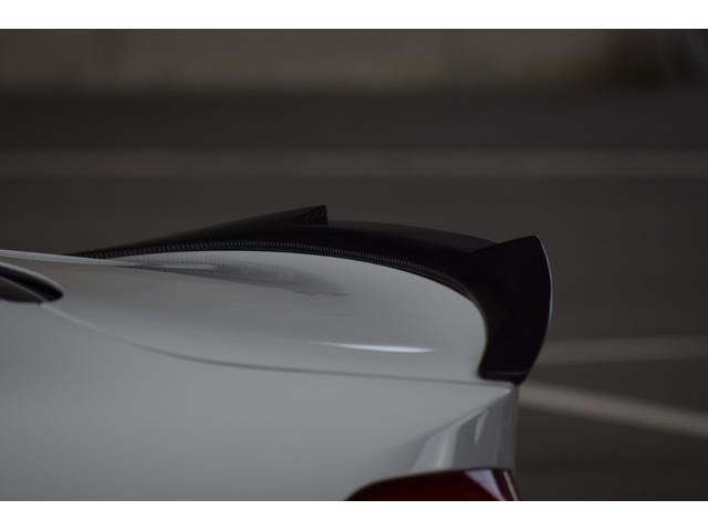 カーボンフロント&サイドスポイラー&リアディヒューザー KW車高調 ブリクストンフォージド20インチ 黒革シート トップビュー&サイドビュー バックカメラハーマンカードンサウンド