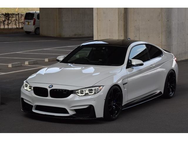 カーボンフロント&サイドスポイラー&リアディヒューザー KW車高調 ブリクストンフォージド20インチ 黒革シート トップビュー&サイドビュー バックカメラハーマンカードンサウンド