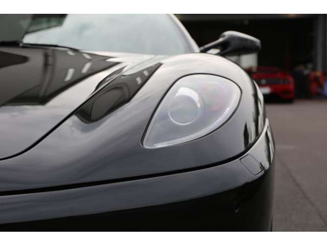 フェラーリ F430 カスタム多数の1台です!クラッチ交換済みです!カーボンブレーキ・カーボンスポーツシート お気軽にお問い合わせください!