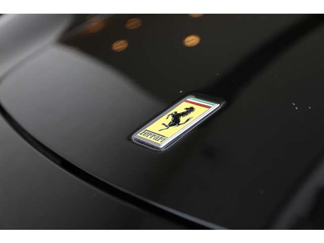 フェラーリ F430 カスタム多数の1台です!クラッチ交換済みです!カーボンブレーキ・カーボンスポーツシート お気軽にお問い合わせください!
