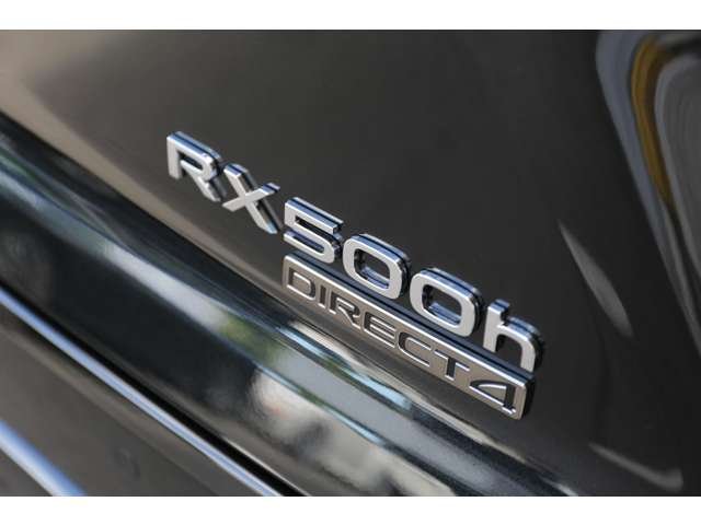 レクサス RX500h Fスポーツパフォーマンス 入庫しました! 赤革シート おくだけ充電 パノラミックビューモニター 装備充実です!低走行の1台!お気軽にお問い合わせください!