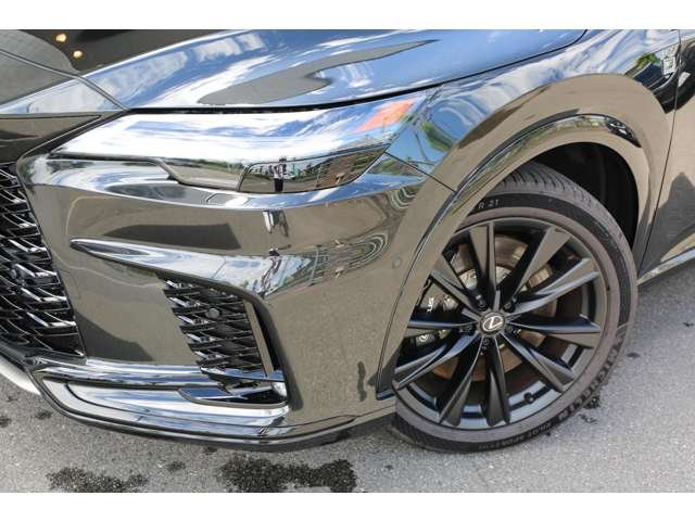 レクサス RX500h Fスポーツパフォーマンス 入庫しました! 赤革シート おくだけ充電 パノラミックビューモニター 装備充実です!低走行の1台!お気軽にお問い合わせください!