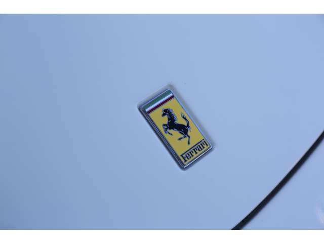 フェラーリ　５９９　入庫しました！　数が少なくなってきているＶ１２エンジンです！赤革シート　走行距離２万キロ台です！お気軽にお問い合わせください！