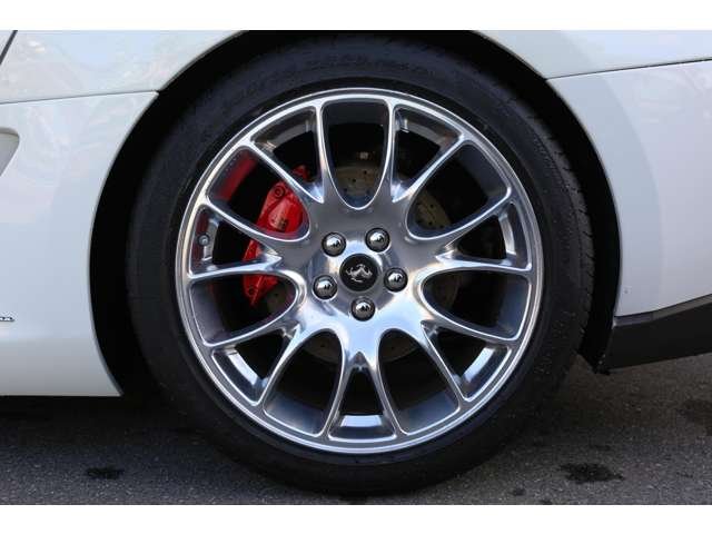 フェラーリ　５９９　入庫しました！　数が少なくなってきているＶ１２エンジンです！赤革シート　走行距離２万キロ台です！お気軽にお問い合わせください！