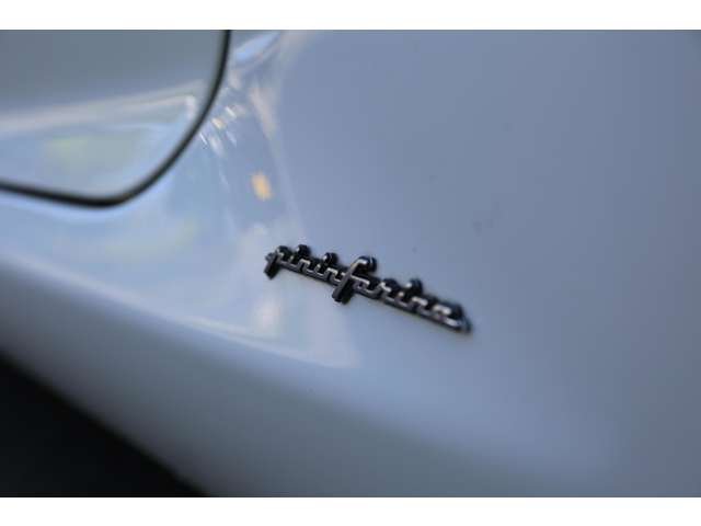 フェラーリ　５９９　入庫しました！　数が少なくなってきているＶ１２エンジンです！赤革シート　走行距離２万キロ台です！お気軽にお問い合わせください！