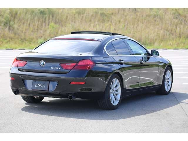 ＢＭＷ　６４０ｉグランクーペ　白レザー×サンルーフ　入庫しました！装備充実のお洒落４ドアクーペです。お気軽にお問い合わせください。
