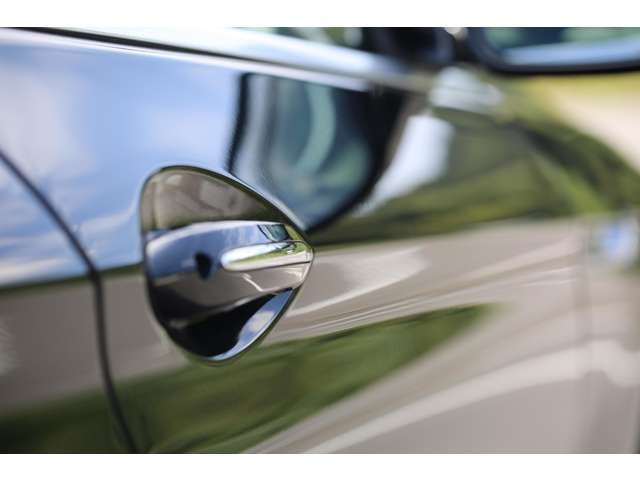 ＢＭＷ　６４０ｉグランクーペ　白レザー×サンルーフ　入庫しました！装備充実のお洒落４ドアクーペです。お気軽にお問い合わせください。