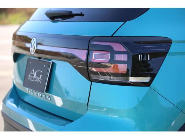 フォルクスワーゲン T-クロス 入庫しました!ナビ TV バックカメラ 衝突被害軽減ブレーキ ワイヤレスチャージ ETC クリアランスソナー 装備充実の1台です!お気軽にお問い合わせください!