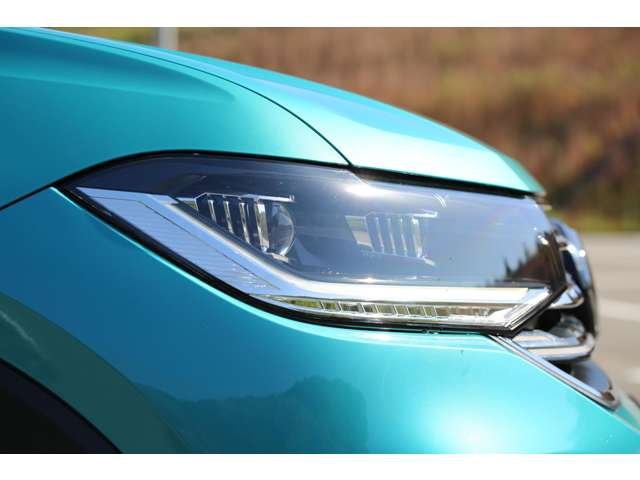 フォルクスワーゲン　Ｔ－クロス　入庫しました！ナビ　ＴＶ　バックカメラ　衝突被害軽減ブレーキ　ワイヤレスチャージ　ＥＴＣ　クリアランスソナー　装備充実の１台です！お気軽にお問い合わせください！