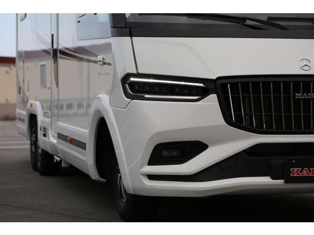 ＫＡＢＥ　インペリアル　ｉ８６０　ＬＢＧ　入庫です！ベンツベースのキャンピングカーです！最新設備満載のお車です！５名まで就寝可能となっております！お気軽にお問い合わせください！