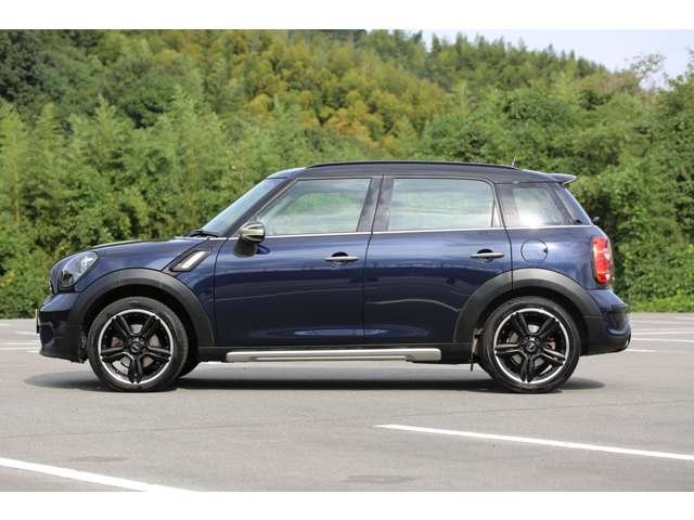 ミニ　クロスオーバーＳＤ　入庫しました！　ディーゼル　ＥＴＣ　シートカバー　アルミホイール　コンパクトで運転しやすい１台です！お気軽にお問い合わせください！
