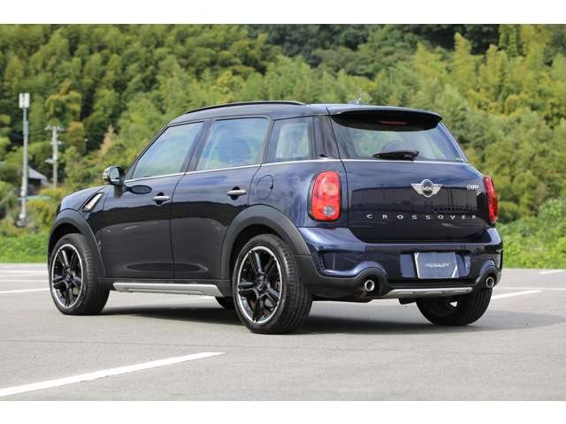 ミニ　クロスオーバーＳＤ　入庫しました！　ディーゼル　ＥＴＣ　シートカバー　アルミホイール　コンパクトで運転しやすい１台です！お気軽にお問い合わせください！