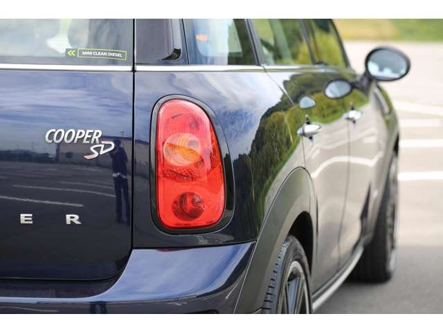 ミニ　クロスオーバーＳＤ　入庫しました！　ディーゼル　ＥＴＣ　シートカバー　アルミホイール　コンパクトで運転しやすい１台です！お気軽にお問い合わせください！