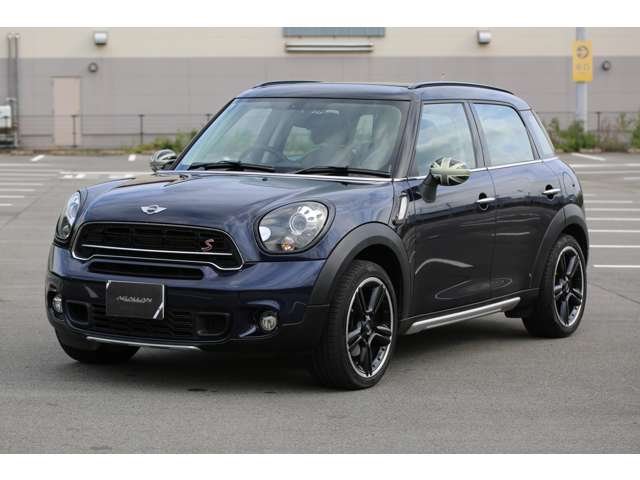 ミニ　クロスオーバーＳＤ　入庫しました！　ディーゼル　ＥＴＣ　シートカバー　アルミホイール　コンパクトで運転しやすい１台です！お気軽にお問い合わせください！
