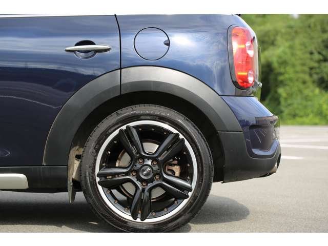 ミニ　クロスオーバーＳＤ　入庫しました！　ディーゼル　ＥＴＣ　シートカバー　アルミホイール　コンパクトで運転しやすい１台です！お気軽にお問い合わせください！