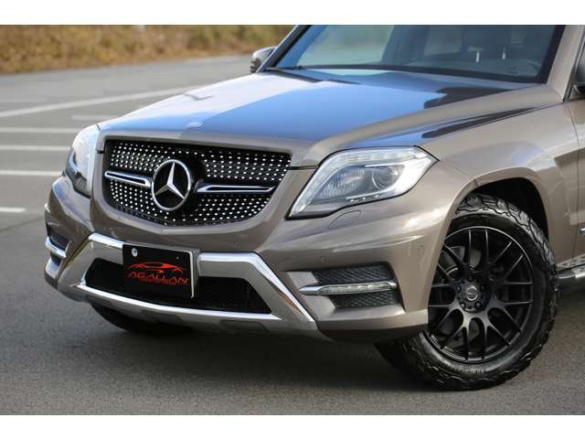 ＧＬＫ３５０　入庫しました！お洒落なブラウンカラーです！社外ＡＷとオールテレーンタイヤでアウトドアな雰囲気に仕上がってます！お気軽にお問い合わせください！