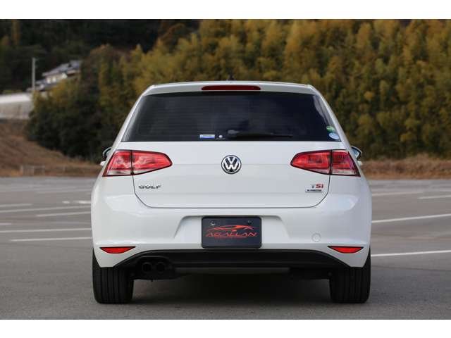 ゴルフＴＳＩハイラインブルーモーションテクノロジー入庫しました！低走行の１台です！ナビ・バックカメラ・Ｂｌｕｅｔｏｏｔｈ接続・スマートキー　コンパクトで運転しやすいお車です！