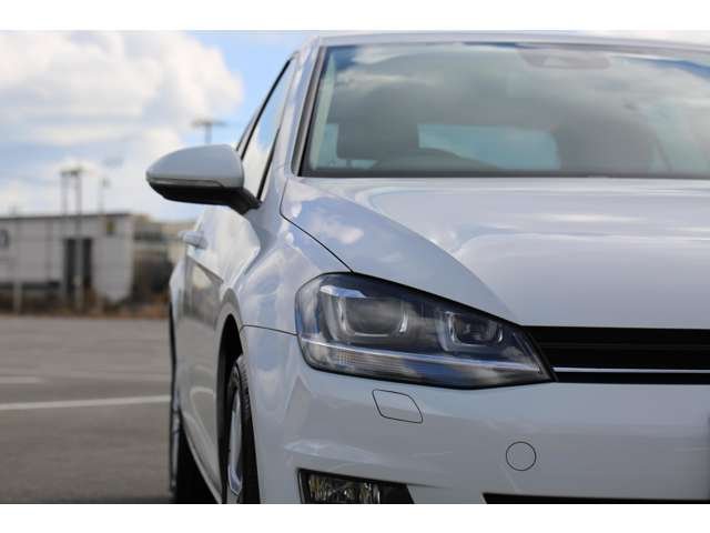 ゴルフＴＳＩハイラインブルーモーションテクノロジー入庫しました！低走行の１台です！ナビ・バックカメラ・Ｂｌｕｅｔｏｏｔｈ接続・スマートキー　コンパクトで運転しやすいお車です！