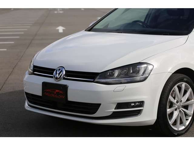 ゴルフＴＳＩハイラインブルーモーションテクノロジー入庫しました！低走行の１台です！ナビ・バックカメラ・Ｂｌｕｅｔｏｏｔｈ接続・スマートキー　コンパクトで運転しやすいお車です！