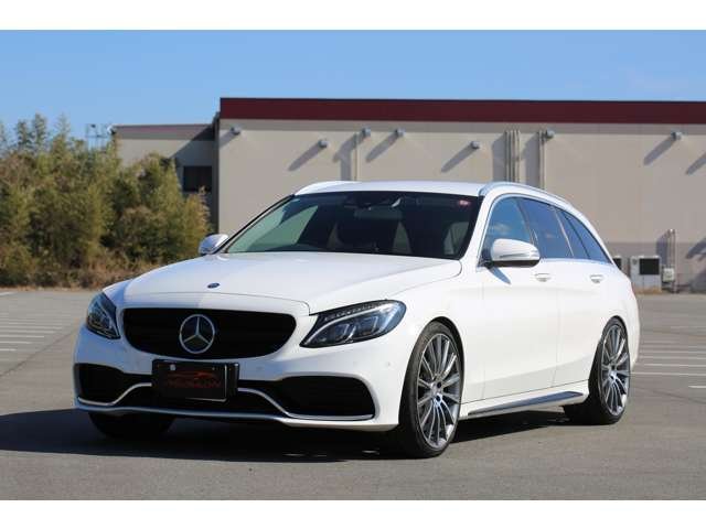 Ｃ６３ルックエアロ　２０ＡＷ　ダウンサス　純正ナビ　バックカメラ　ＥＴＣ　Ｂｌｕｅｔｏｏｔｈ接続　パワーバックドア　程よくカスタムされた１台です！お気軽にお問い合わせください！