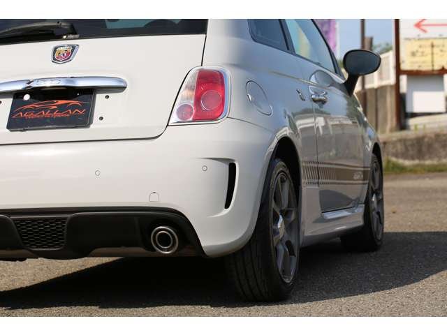 アバルト５００　５ＭＴ　入庫しました！マニュアルで走りの楽しいお車です！純正アルミホイール　ＥＴＣ　ＨＩＤ　ソリッドグレーがおしゃれです！お気軽にお問い合わせください！