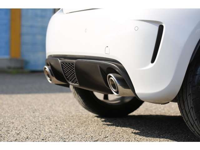 アバルト５００　５ＭＴ　入庫しました！マニュアルで走りの楽しいお車です！純正アルミホイール　ＥＴＣ　ＨＩＤ　ソリッドグレーがおしゃれです！お気軽にお問い合わせください！