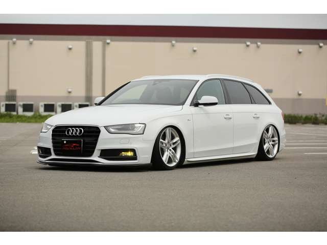 追加のカスタムも可能です。ホイールの変更、エアロの取付等ご要望に合わせてカスタムできます。お気軽にお問い合わせください。