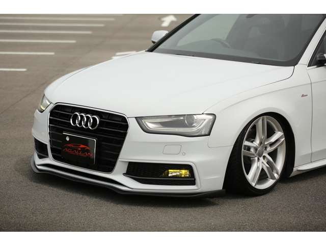 アウディA4アバントSラインパッケージ　入庫しました！エアフォースエアサス　　純正ナビ　バックカメラ　ETC　Bluetooth接続　フォグランプ　エンジンプッシュスタート　お気軽にお問い合わせください。